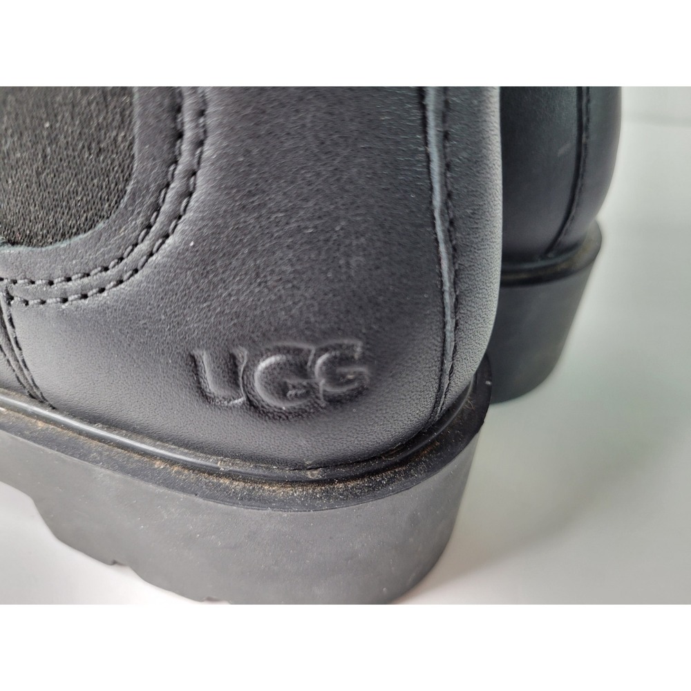 UGG Ashton Chelsea Waterproof Black Leather Lug Sole Boots 1115891 Womens 7.5 - Picture 5 of 7